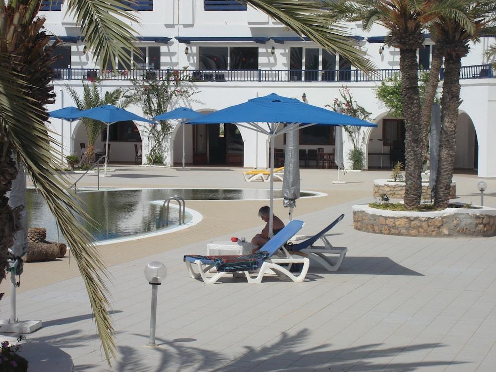 Le Grand Hotels Des Thermes Mezraia Ngoại thất bức ảnh